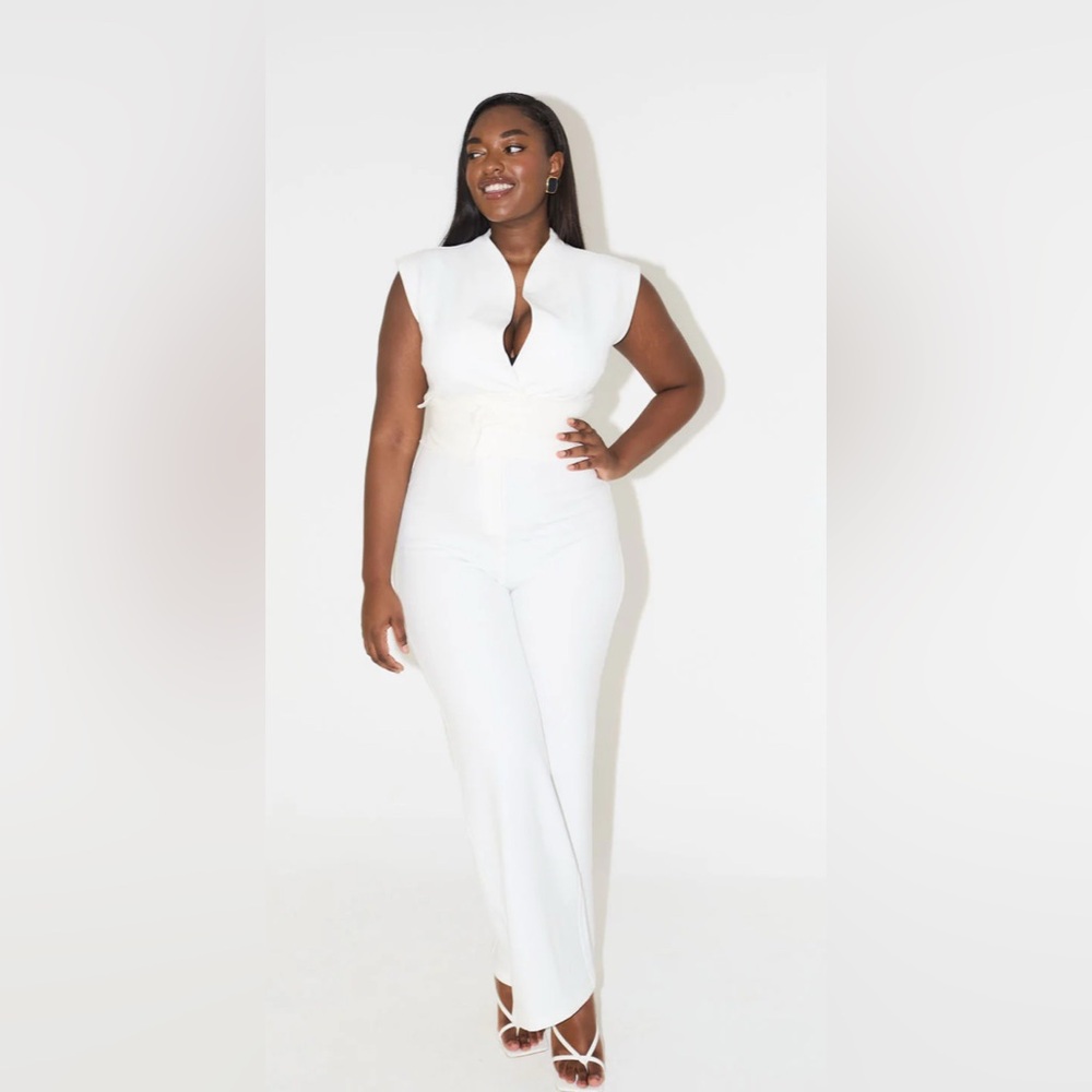 The Ultimate Muse Sleeveless Jumpsuit